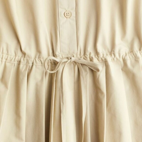 Robe plissée courte - Picture 3 of 5